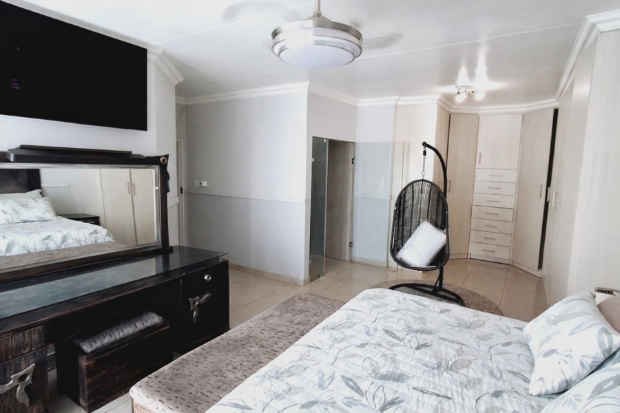 4 Bedroom Property for Sale in Vaalpark Free State